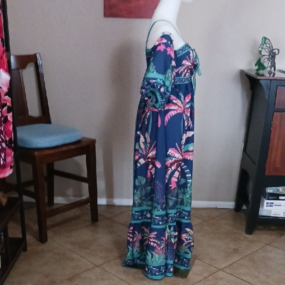 BEAUTIFUL Floral Off-Shoulder Dress - Picture 5 of 16